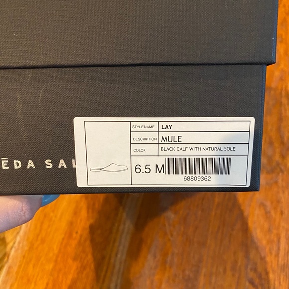 Freda Salvador Black Slip ons - Picture 6 of 6